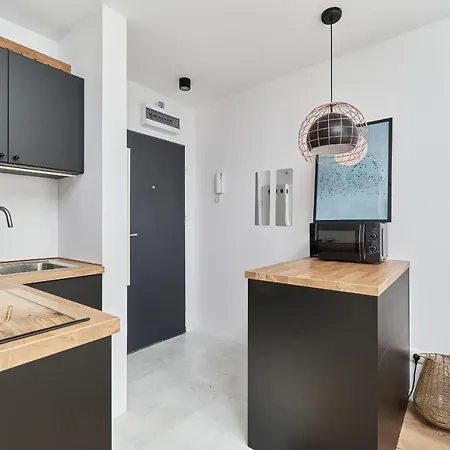 Апартаменти Center By Renters Вроцлав